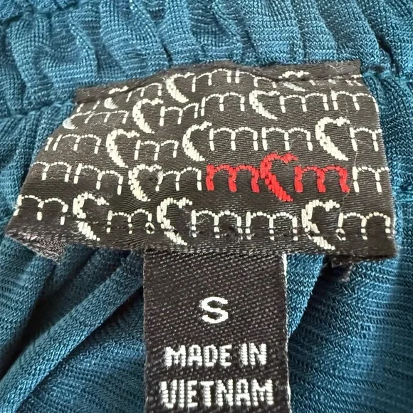 MCM Teal Textured Fabric - Picture 3 of 6